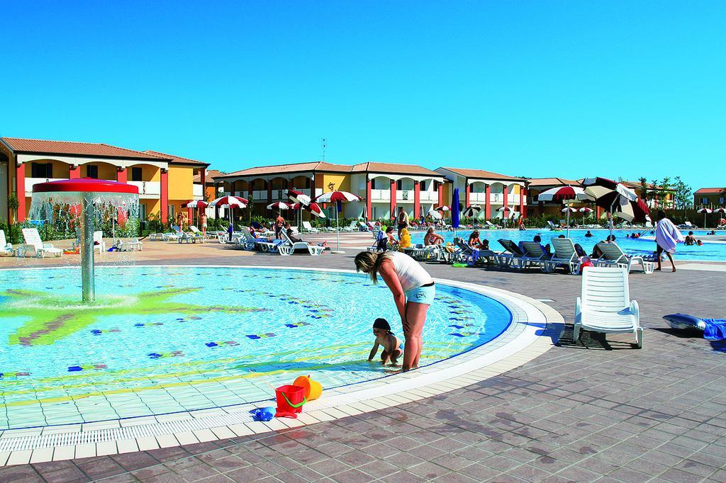 Villaggio Ai Pini Duna Verde Eksteriør billede